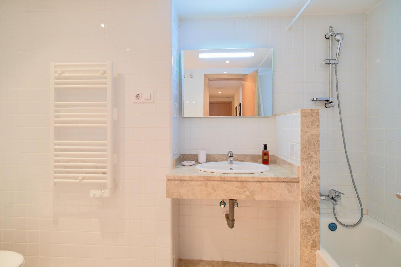Alterhome Apartamento Con Piscina Maria Zambrano Málaga Eksteriør bilde